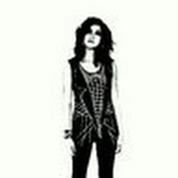 Meet your Posher, Angelie - Picture 1 of 1